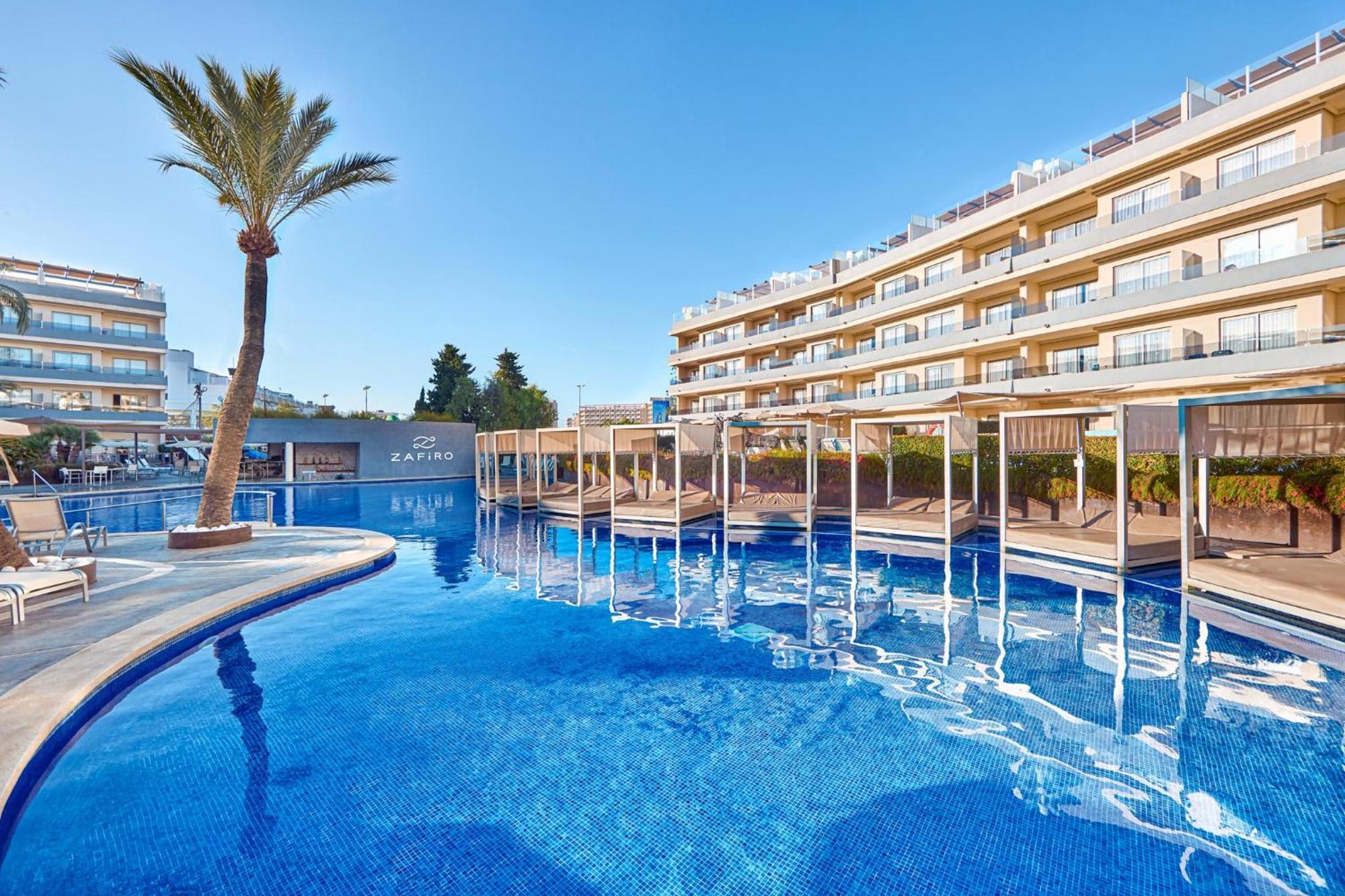 Zafiro Palmanova Aparthotel Luaran gambar