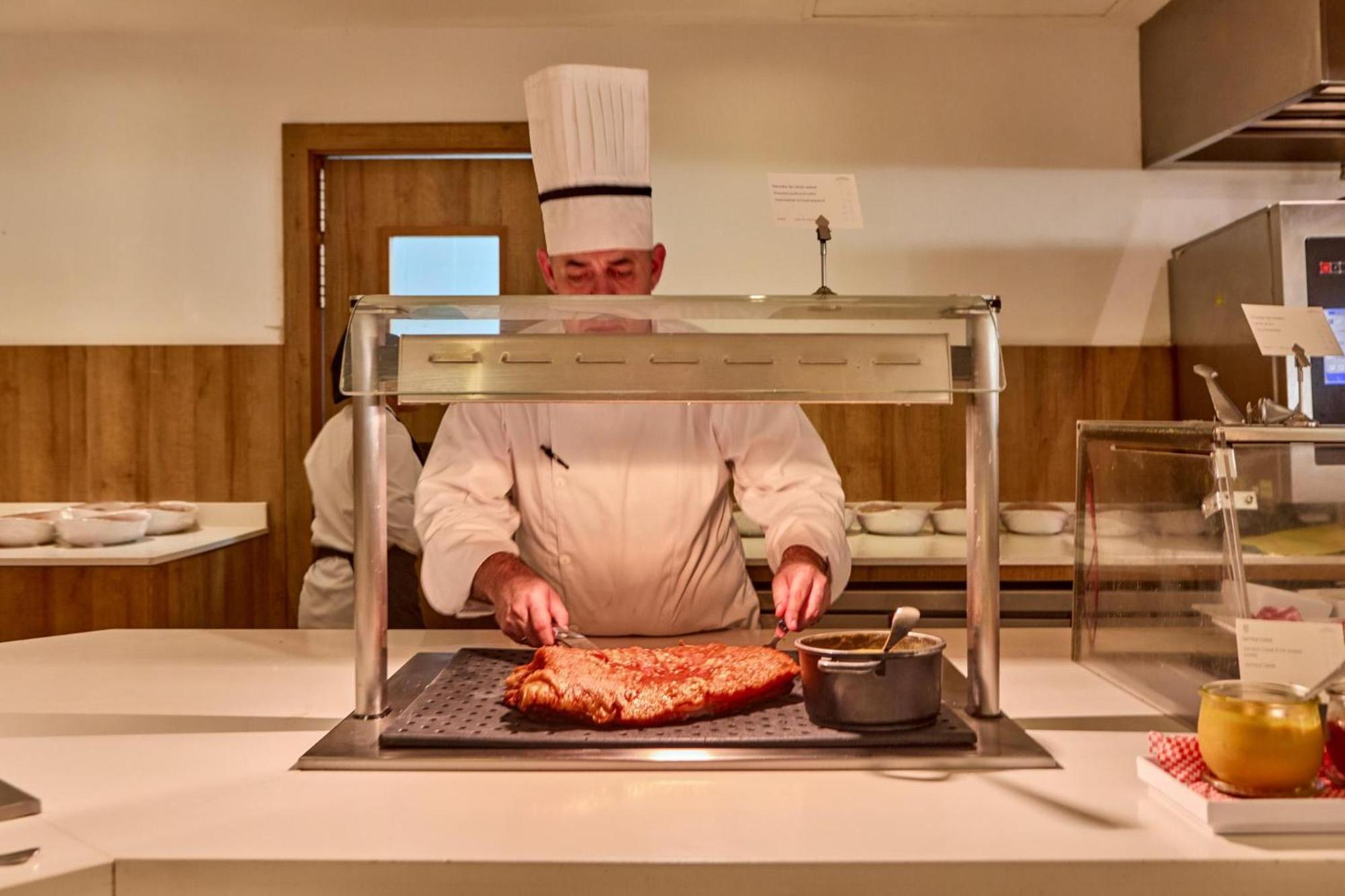 Zafiro Palmanova Aparthotel Luaran gambar
