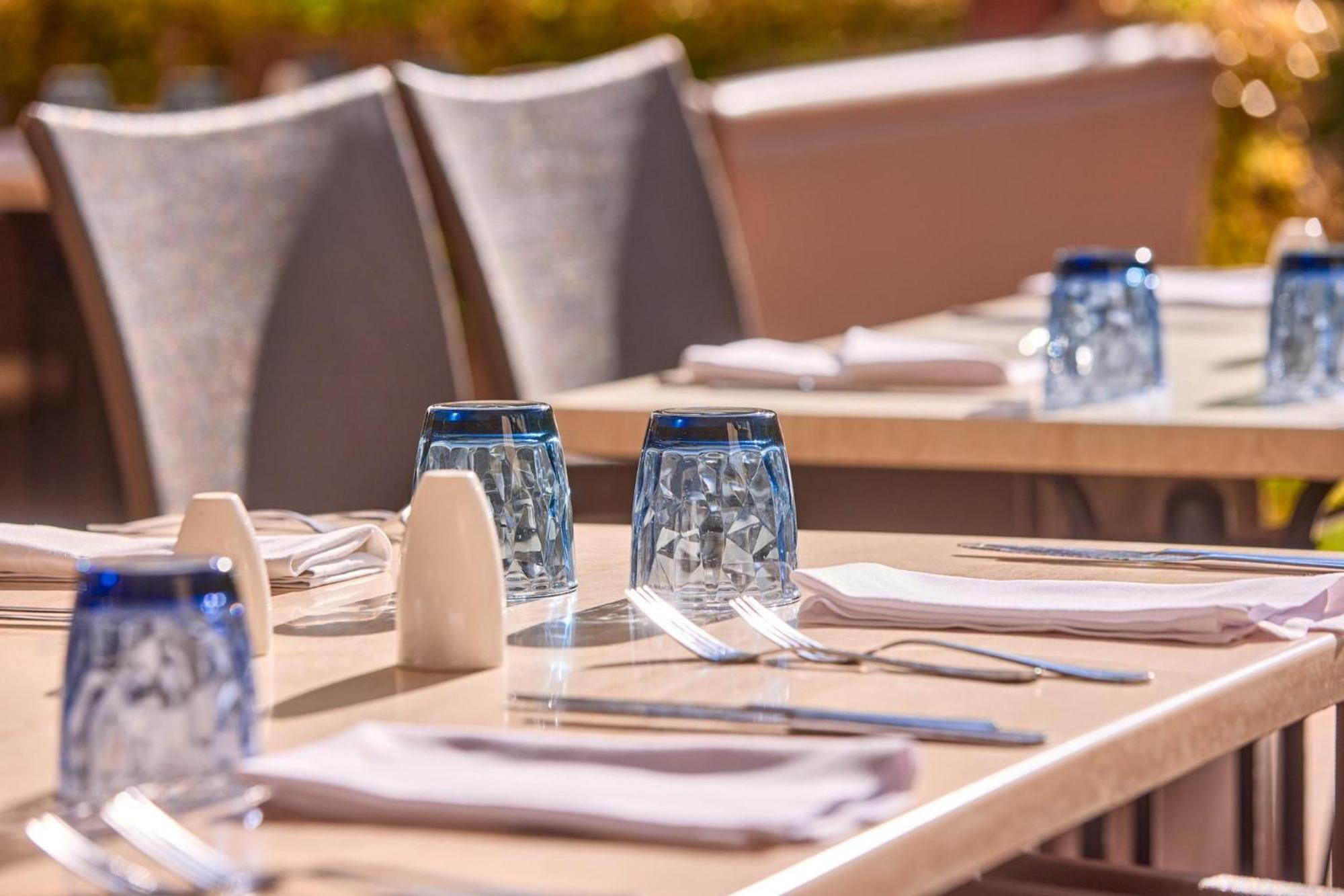 Zafiro Palmanova Aparthotel Luaran gambar