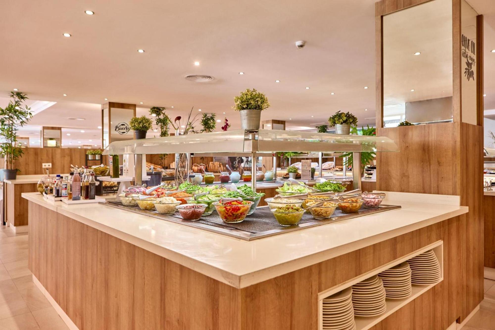 Zafiro Palmanova Aparthotel Luaran gambar