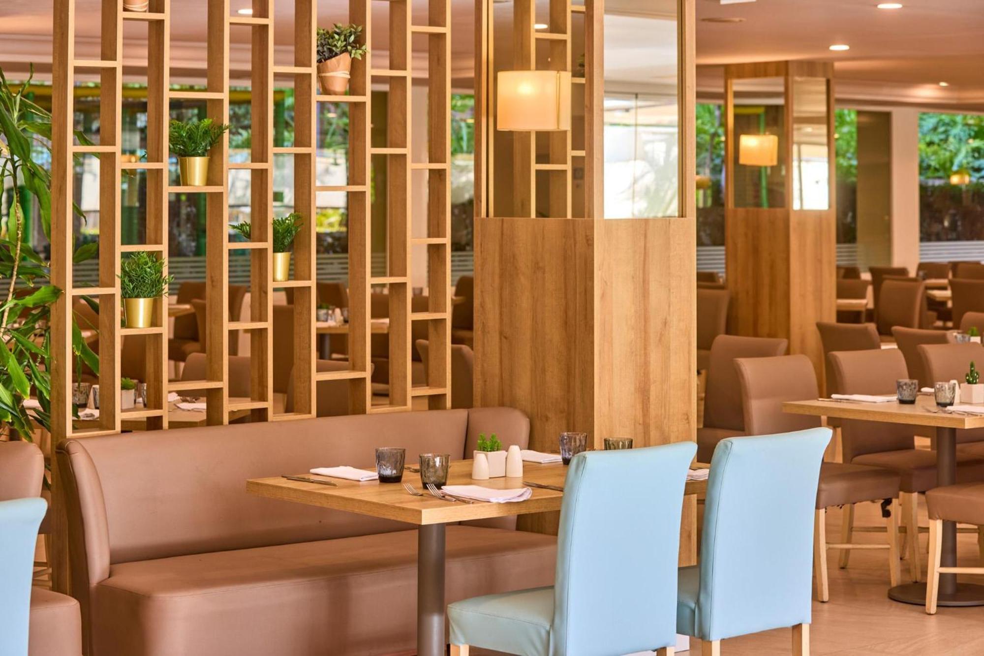 Zafiro Palmanova Aparthotel Luaran gambar