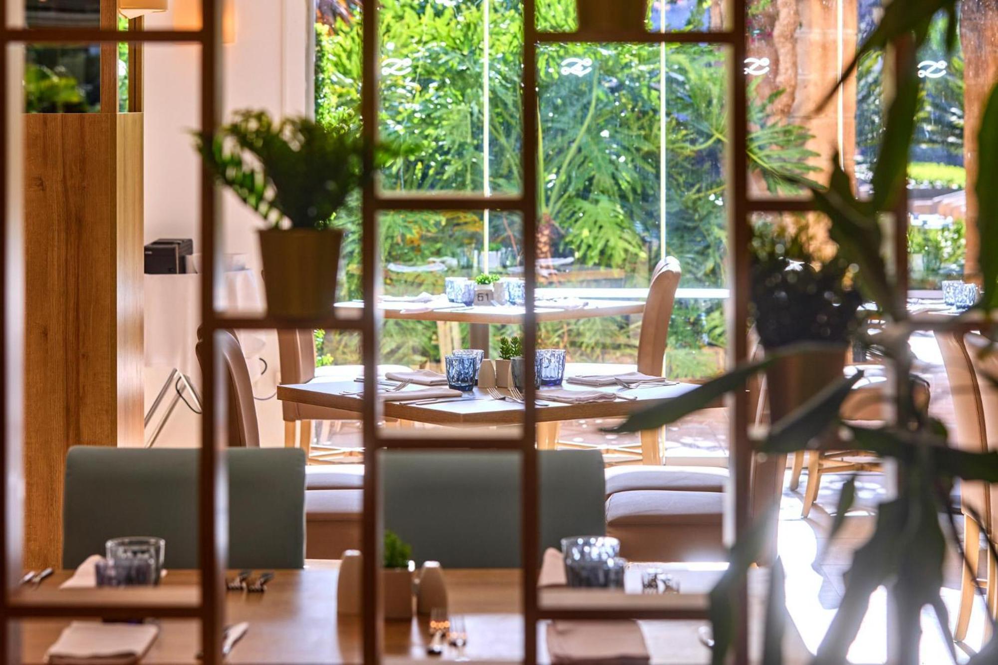 Zafiro Palmanova Aparthotel Luaran gambar