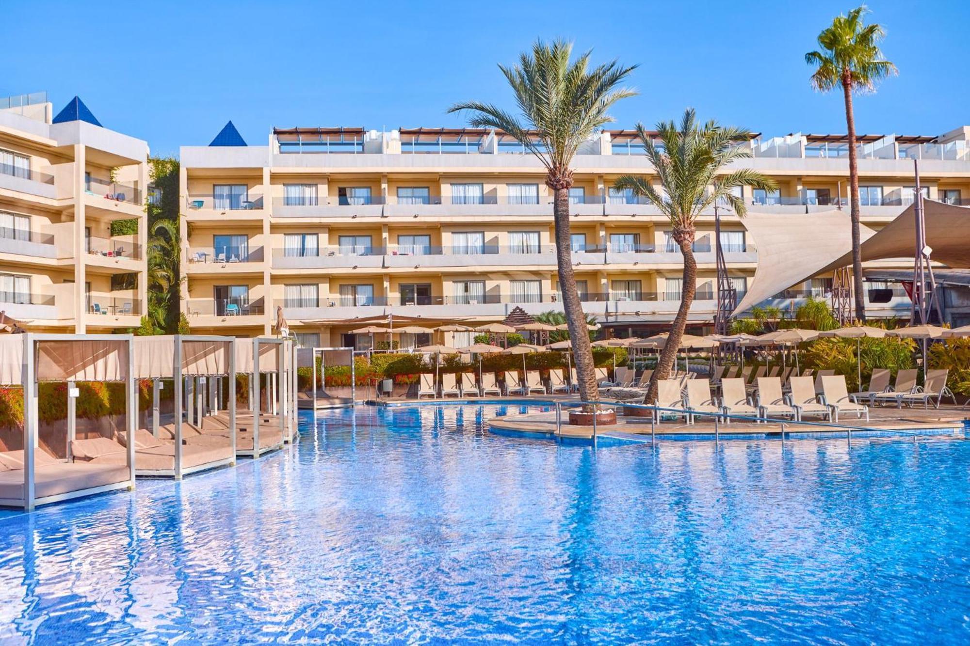 Zafiro Palmanova Aparthotel Luaran gambar